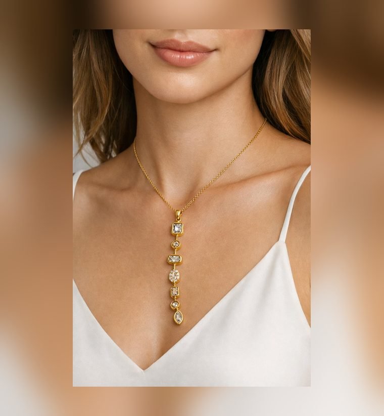 Perle Cascade Lariat — worn