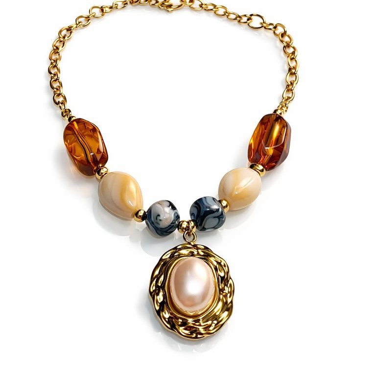 Perle Médaillon Necklace — alternate view