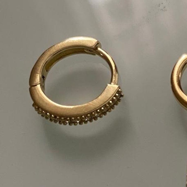 Perlée Helix Single — gold plated beaded single cartilage huggie